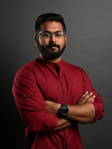 Dr. Nowduru Ravikiran